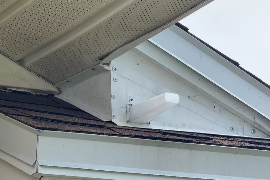 One way removal tunnel